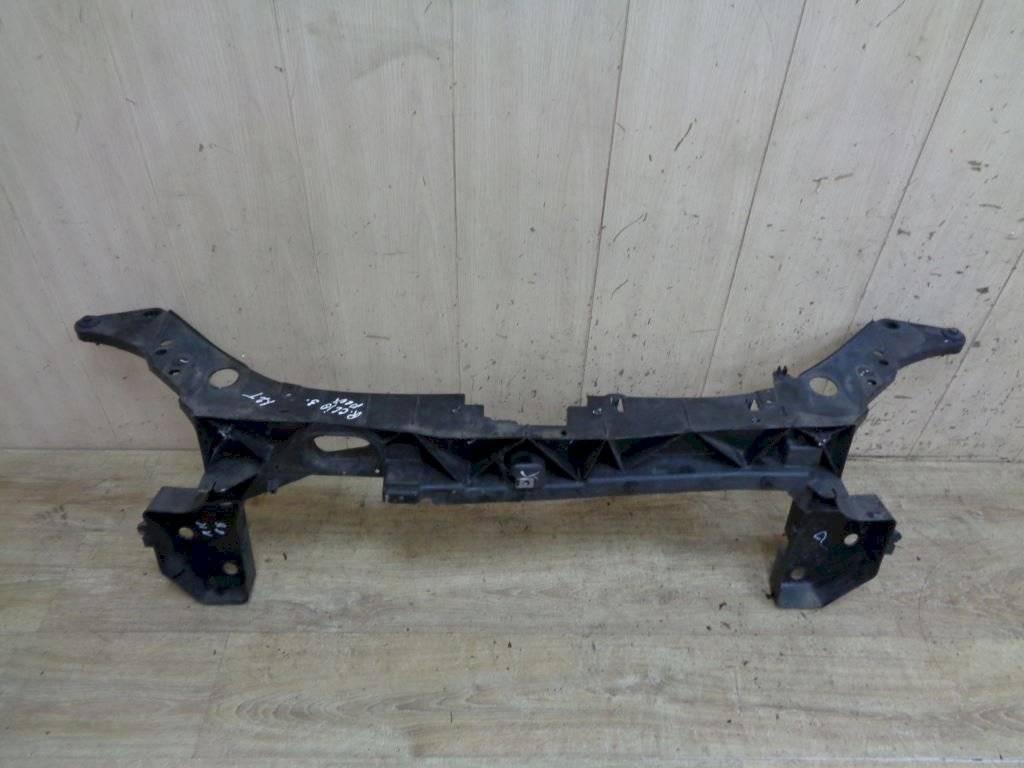 передняя панель крепления облицовки (телевизор) Renault Clio 3 поколение 2009, 8200290143 - фото №1