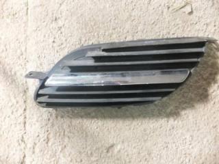 решетка радиатора Nissan Almera Tino V10 2000