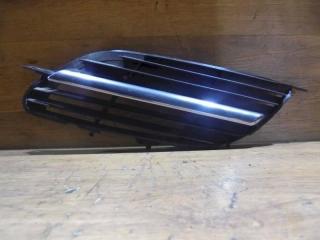 решетка радиатора Nissan Almera Tino V10 2003