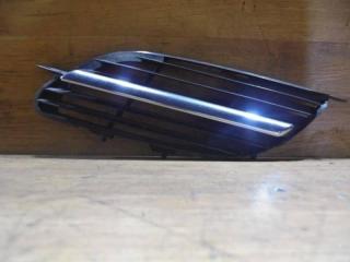 решетка радиатора Nissan Almera Tino V10 2003
