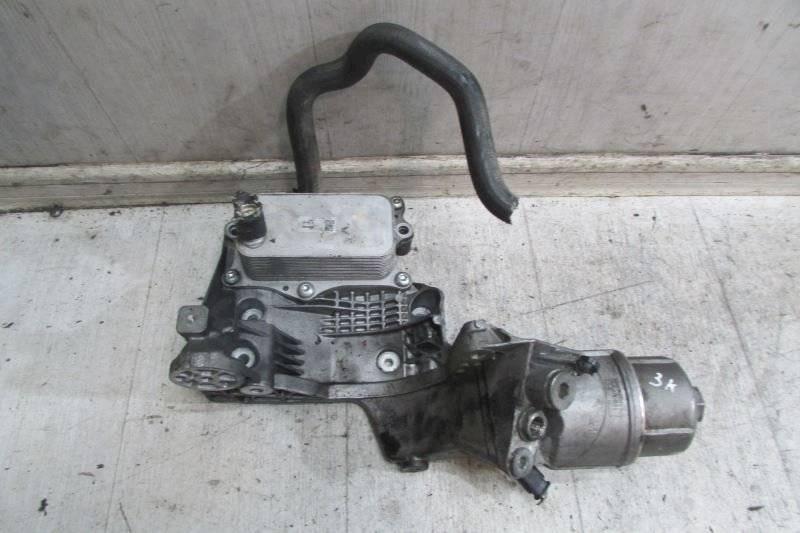 теплообменник масляного фильтра Opel Antara 1 поколение (2006 - 2011), 25183865 - фото №1