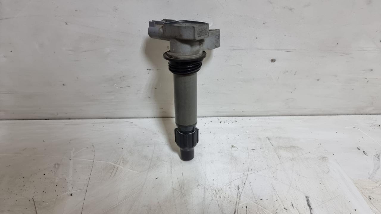 катушка зажигания Chevrolet Captiva 1 поколение 2011, 3.2 л., бензин, 12618542, 12632479, 12610626, 12590990 - фото №1