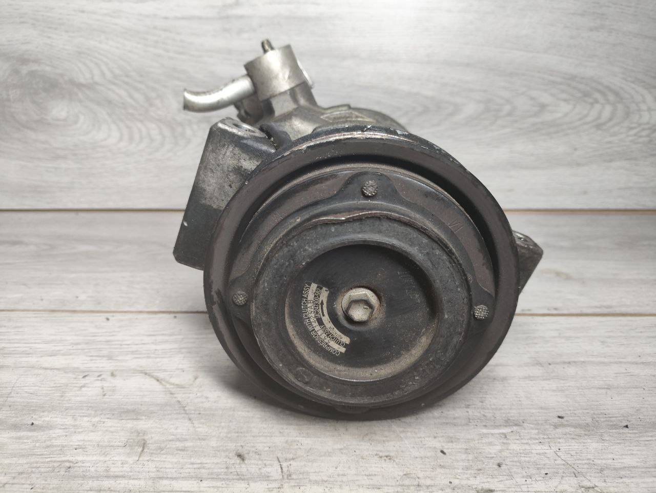 компрессор кондиционера Dodge Journey 1 поколение (2008 - 2011), 2.7 л., бензин, 55111425AC, 55111425AB, 4472800170 - фото №1