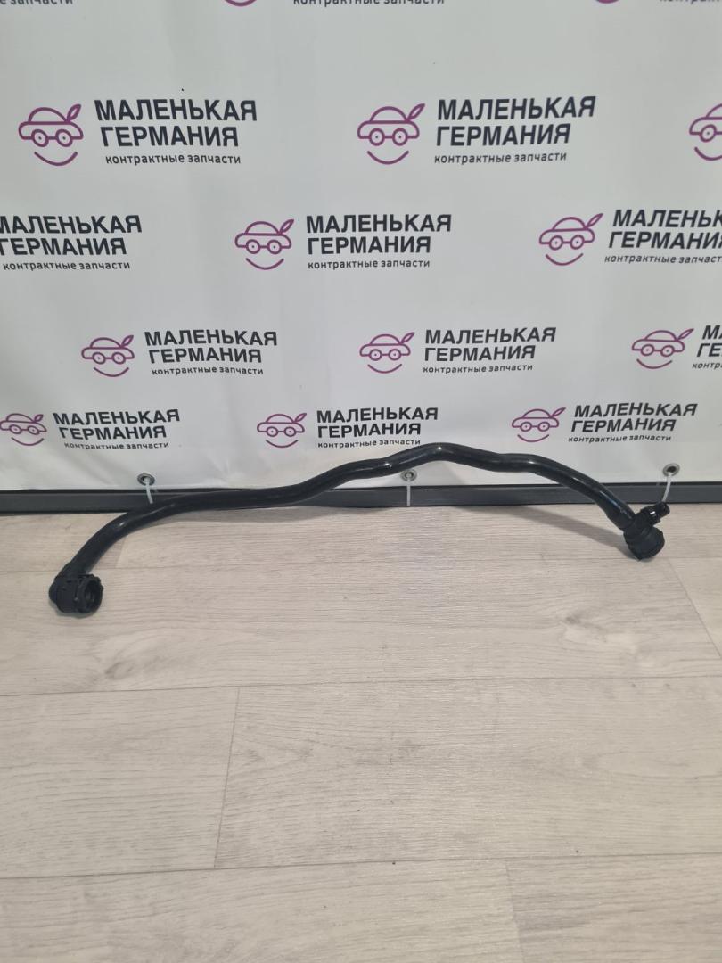 трубка охлаждающей жидкости BMW 5 серия G30/G31 G30 2017, 3.0 л., B58 B30 A, бензин, АКПП, темно-синий, седан, полный привод, 17127507149, 7507149 - фото №1