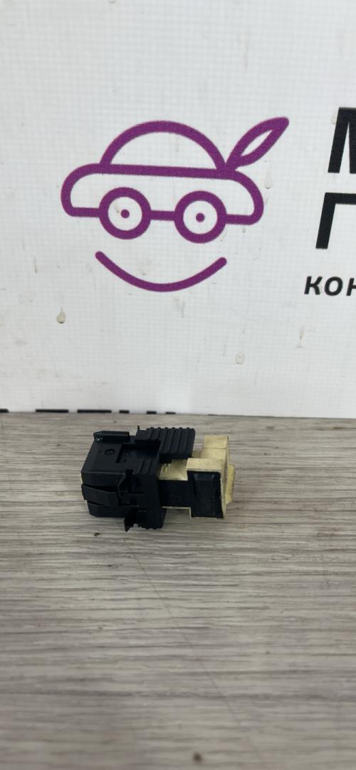 Датчик педали тормоза (лягушка) BMW 5 серия G30/G31 (2016 - 2020), 3.0 л., B58 B30 A, бензин, полный привод, 35006876896, 6876896 - фото №1