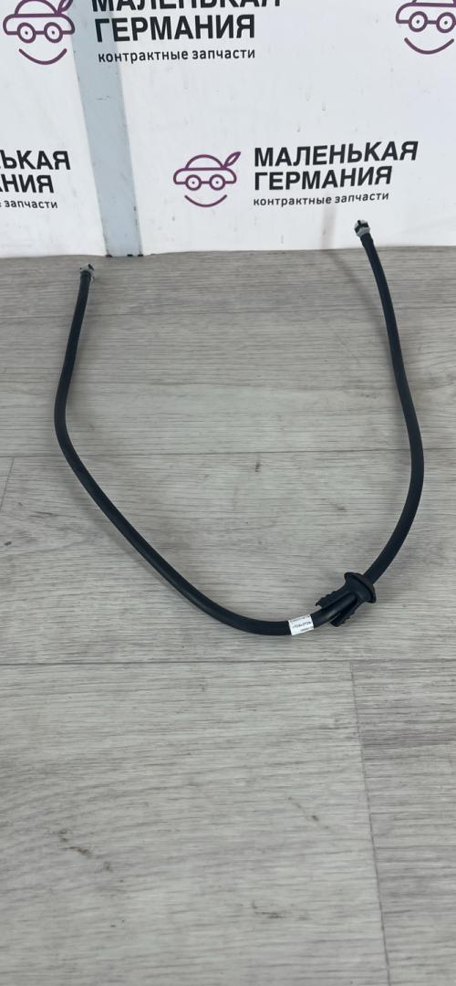 шланг омывателя BMW 5 серия G30/G31 (2016 - 2020), 3.0 л., B58 B30 A, бензин, полный привод, 61667357350, 7357350 - фото №1