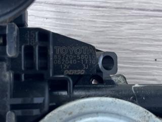 стеклоподъемник электрический задний правый Lexus IS 2 поколение (XE20) (2005 - 2008), 85720-58010