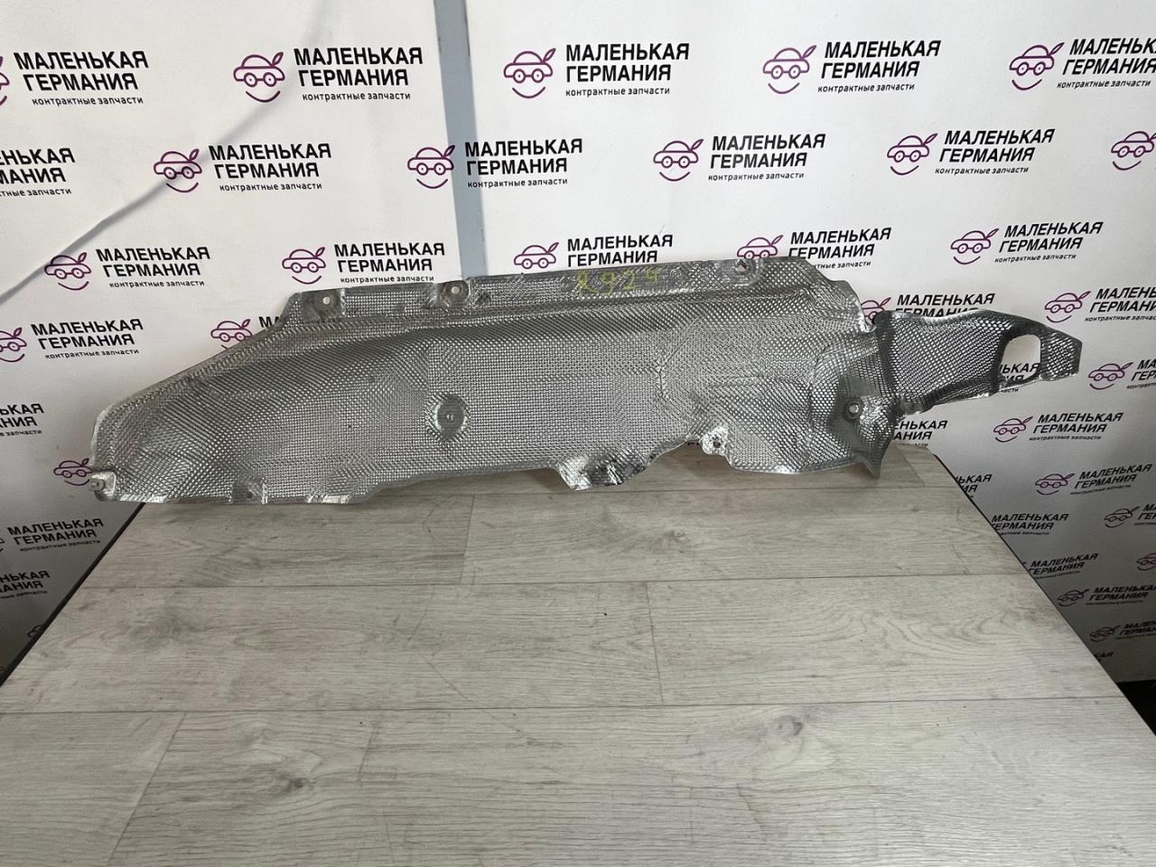 тепловой экран глушителя BMW 5 серия G30/G31 (2016 - 2020), 3.0 л., B58 B30 A, бензин, полный привод, 51487340212, 7340212 - фото №1