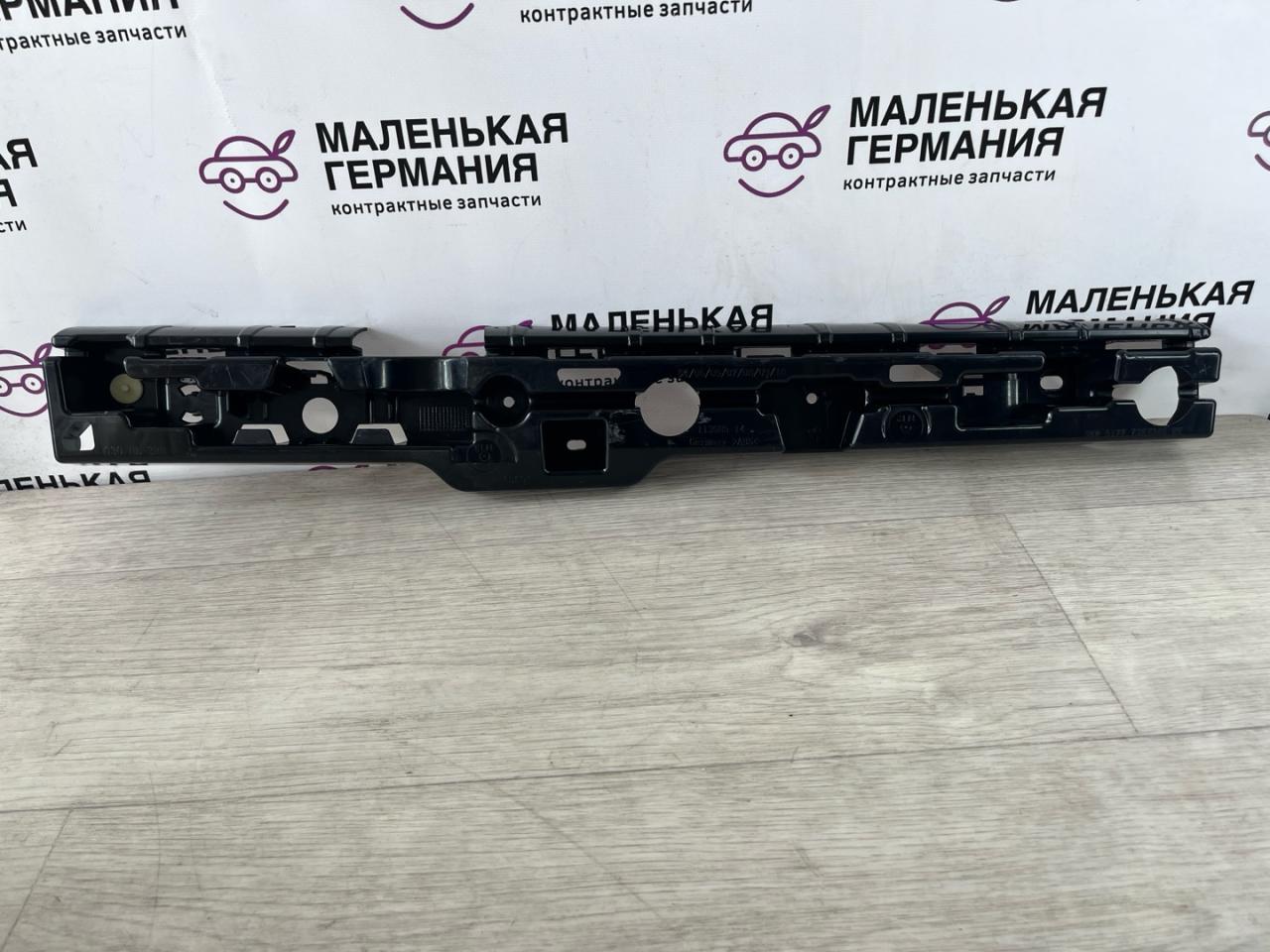 Кронштейн крепления порога BMW 5 серия G30/G31 (2016 - 2020), 3.0 л., B58 B30 A, бензин, полный привод, 7387345, 51777387346 - фото №1