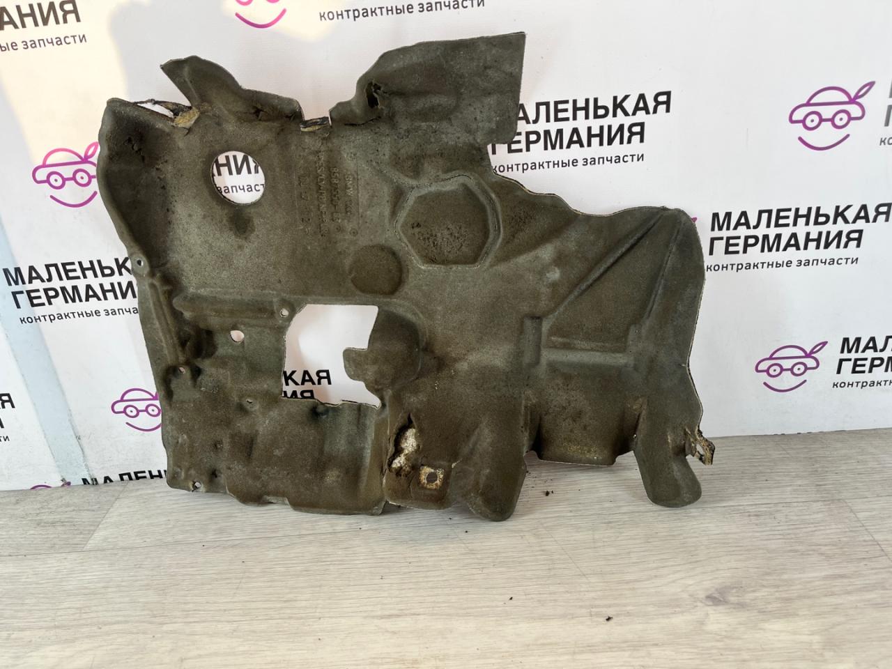 шумоизоляция (термозащита) BMW 5 серия G30/G31 G30 2017, 3.0 л., B58 B30 A, бензин, АКПП, темно-синий, седан, полный привод, 11148587550, 8587550 - фото №1