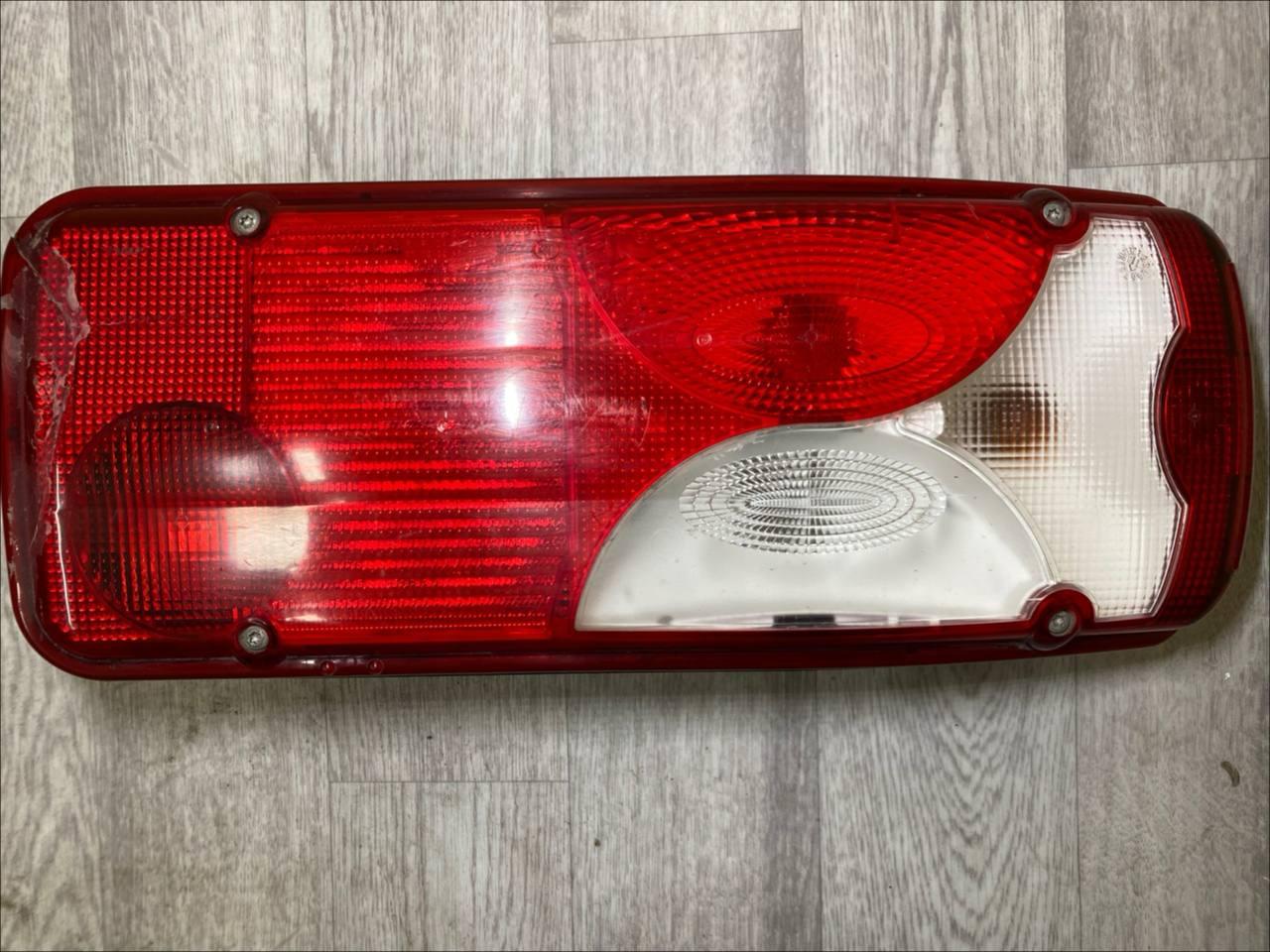 фонарь задний правый Mercedes-Benz Sprinter 2 поколение (W906) W906 (2006 - 2014), A9068201764, 9068201764 - фото №1
