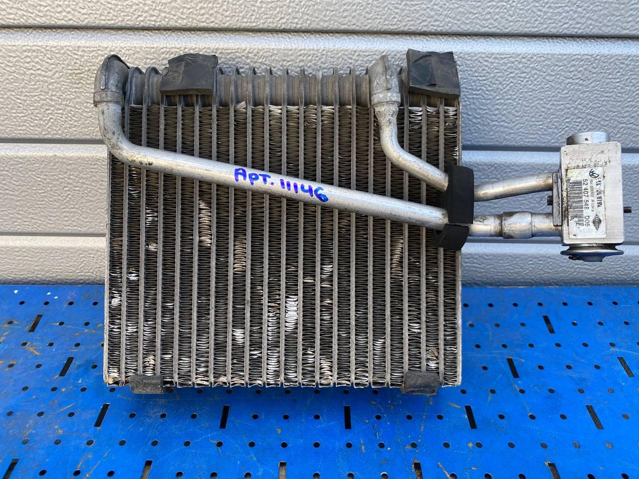 радиатор отопителя (печки) Volkswagen Touareg 1 поколение (2002 - 2007), 7L0820102D, 7L0820679A, 7L0820102D, 7L0820679A - фото №1