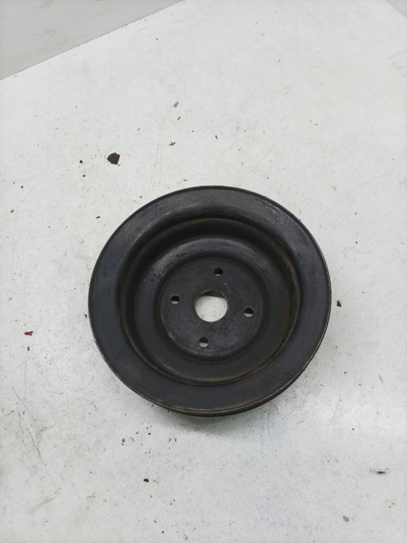 шкив помпы Hyundai Galloper 1 поколение 1997, 2.5 л., дизель, МКПП, внедорожник 5 дв. - фото №1
