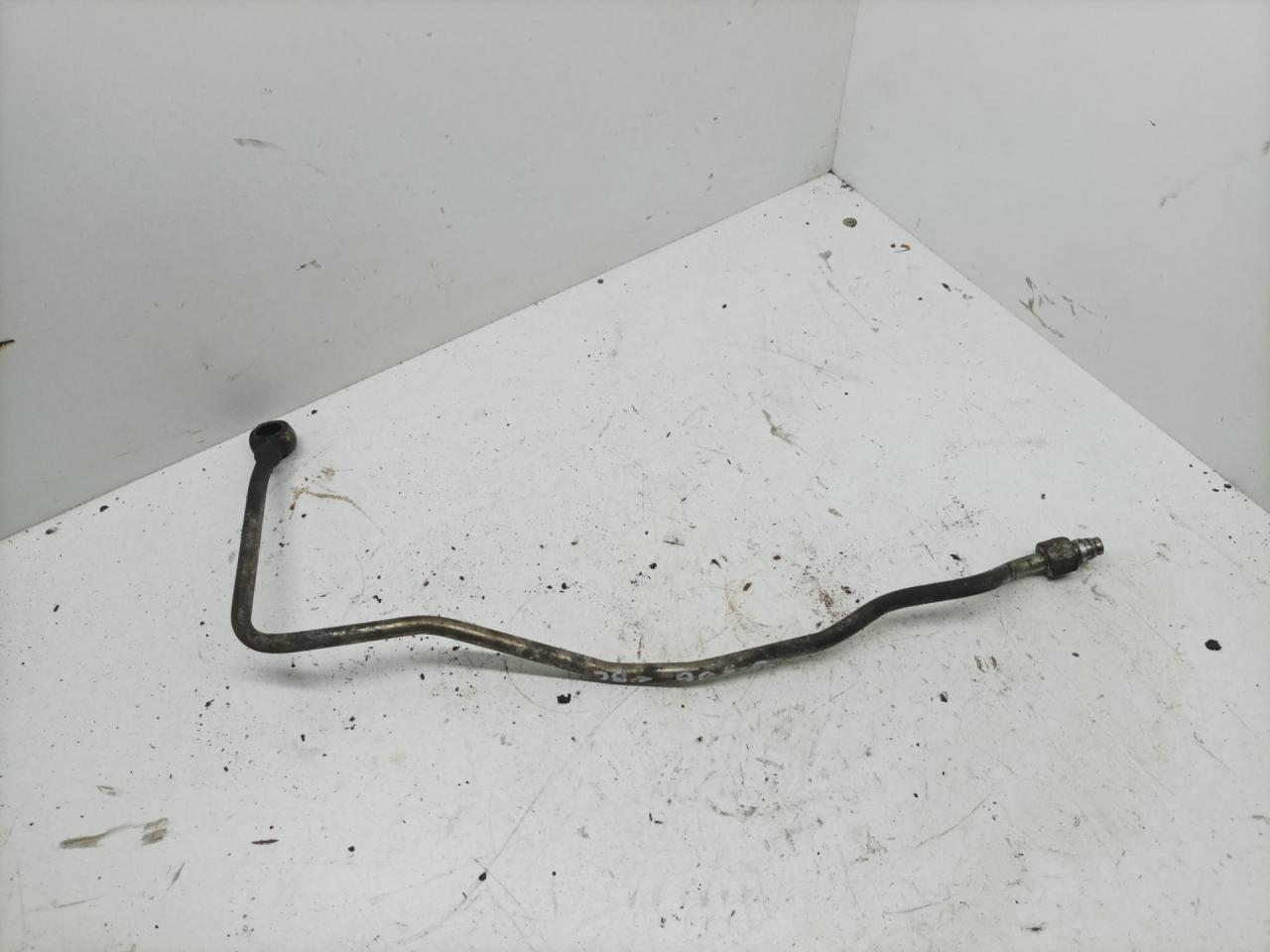 масляная трубка Hyundai Galloper 2 поколение 1998, 2.5 л., дизель, МКПП, внедорожник 5 дв. - фото №1