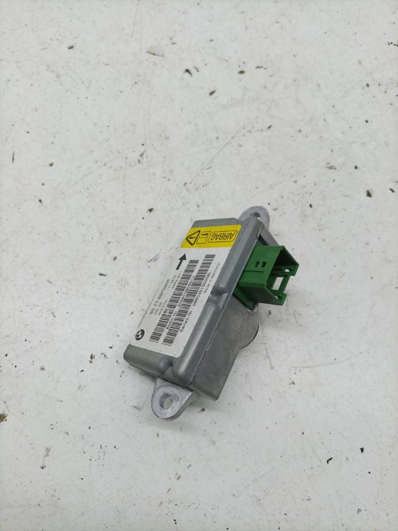 датчик удара BMW 7 серия E65/E66/E67 2002, 4.4 л., бензин, АКПП, седан, 6970905 - фото №1