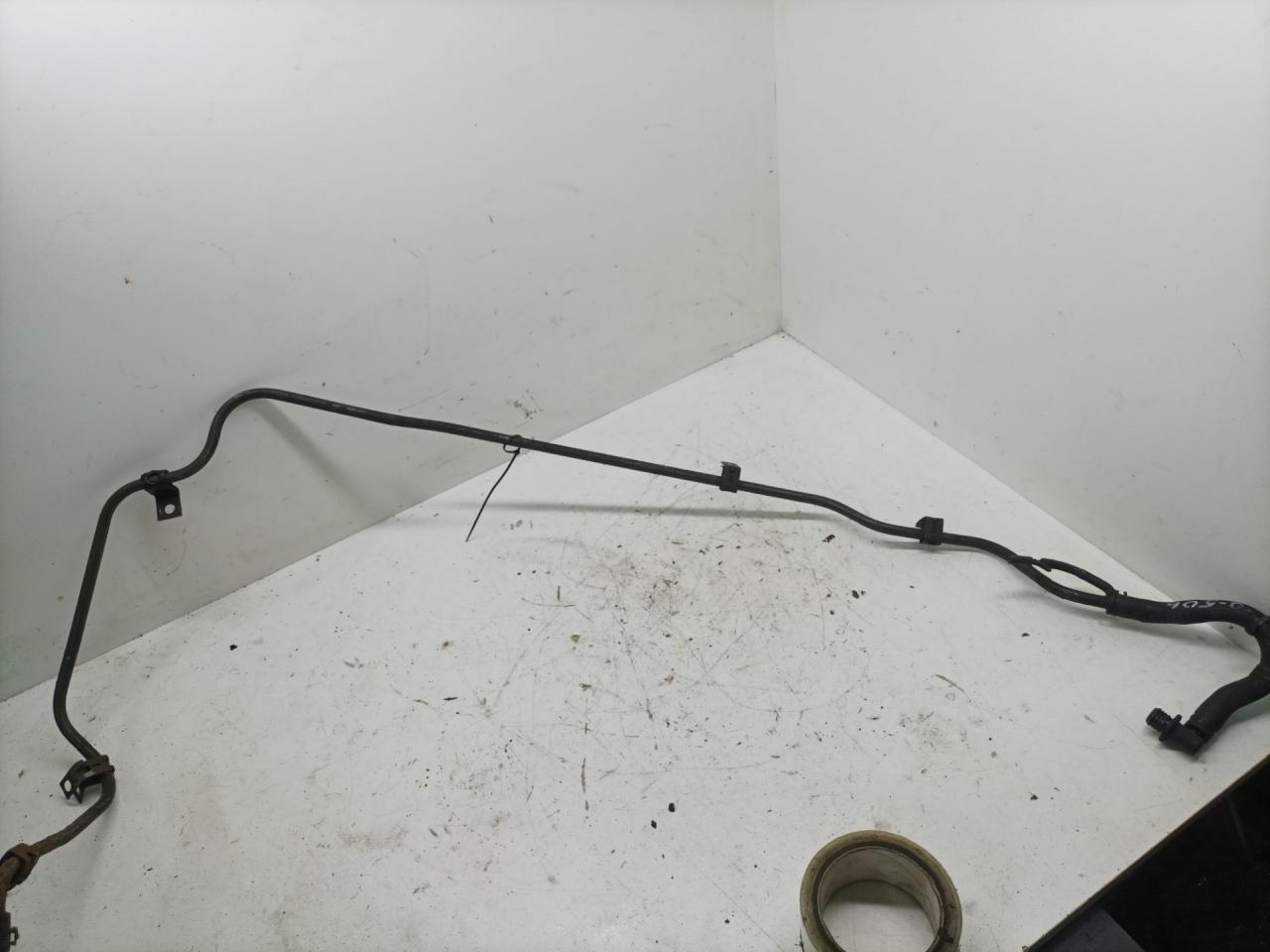 трубка вакуумная Hyundai Galloper 2 поколение 1998, 2.5 л., дизель, МКПП, внедорожник 5 дв. - фото №1