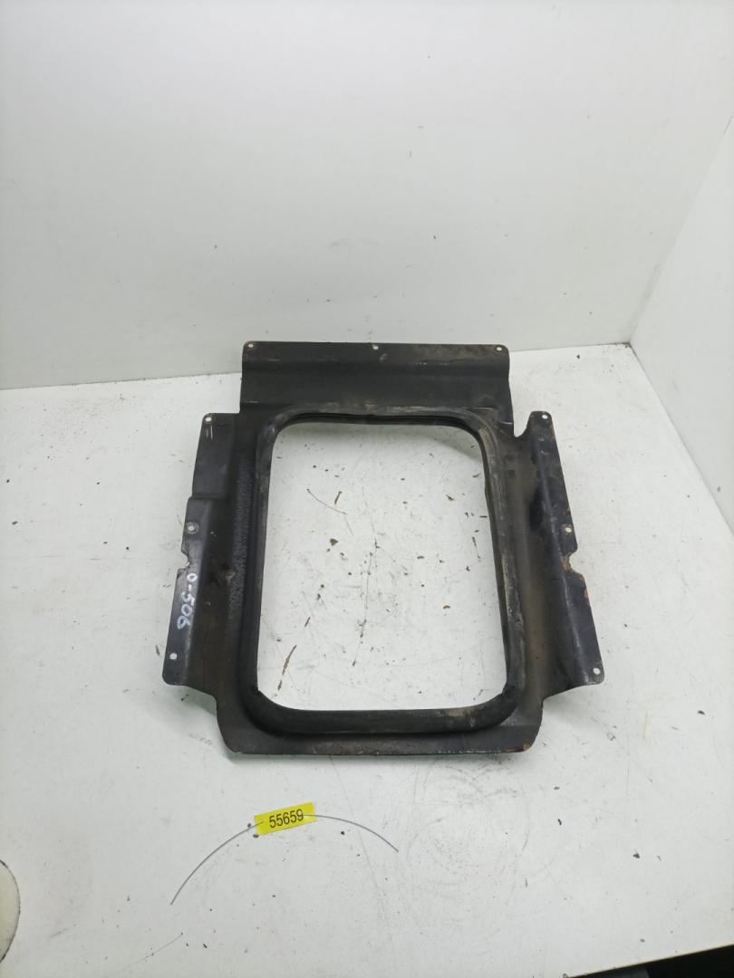 воздухозаборник Hyundai Galloper 2 поколение 1998, 2.5 л., дизель, МКПП, внедорожник 5 дв. - фото №1