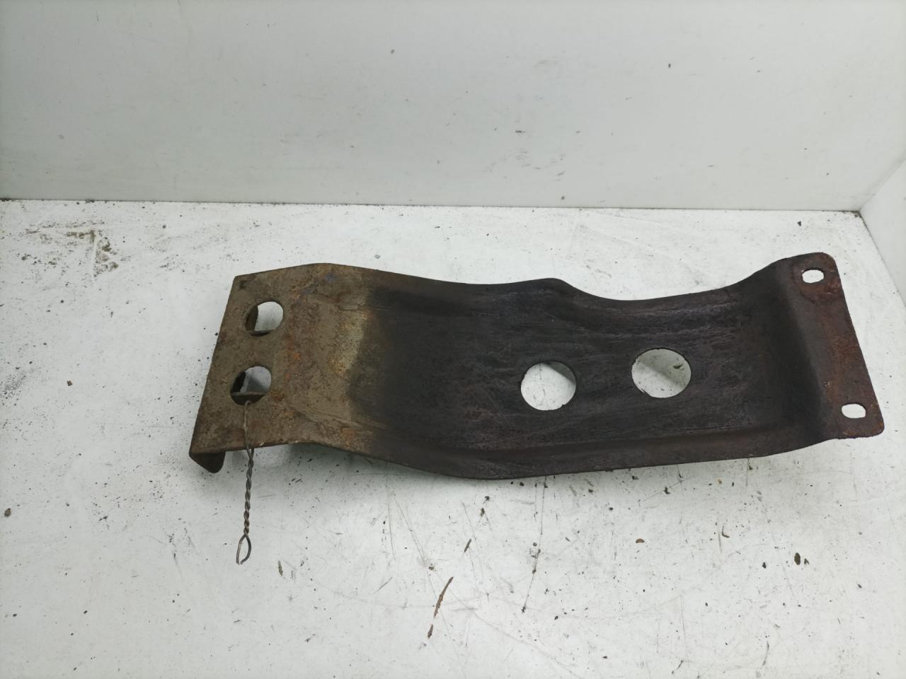 кронштейн КПП Hyundai Galloper 1 поколение 1997, 2.5 л., дизель, МКПП, внедорожник 5 дв. - фото №1