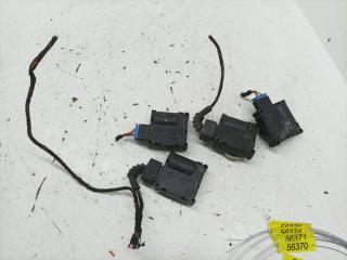 моторчик заслонки печки Audi A6 Allroad Quattro C6 2006, 3.2 л., AUK, бензин, АКПП, универсал, 0132801359