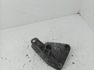 кронштейн двигателя Renault Megane 2 поколение 2004, 1.9 л., дизель, МКПП, хетчбэк 5 дв., 8200072652