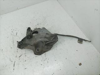кронштейн двигателя BMW X1 E84 2010, 2.0 л., N47 D20 C, дизель, АКПП, внедорожник 5 дв., полный привод, 6777061