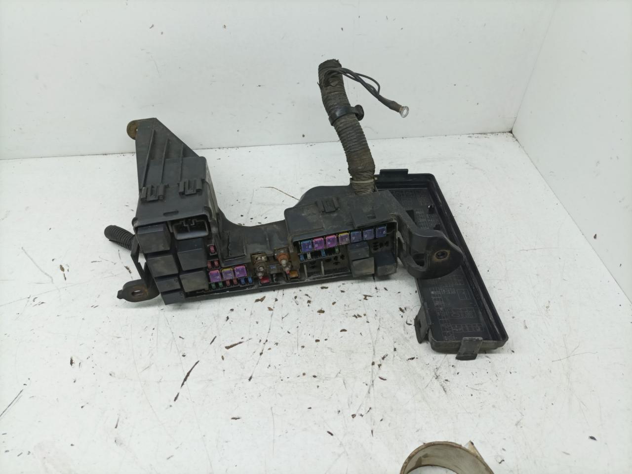 блок предохранителей Geely Emgrand EC7 1 поколение 2014, 1.8 л., JL4G18, бензин, МКПП, седан - фото №1