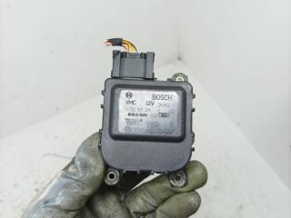 моторчик заслонки печки Volkswagen Golf 4 поколение 2002, 1.6 л., BCB, бензин, МКПП, хетчбэк 5 дв., 8D2820511C, 0132801214