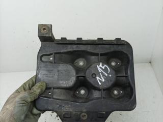 полка аккумулятора Volkswagen Golf 4 поколение 1999, 1.4 л., AKQ, бензин, МКПП, хетчбэк 5 дв., 1J0804373A