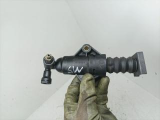 цилиндр сцепления рабочий Volkswagen Golf 4 поколение 1999, 1.4 л., AKQ, бензин, МКПП, хетчбэк 5 дв., 1J0721261F