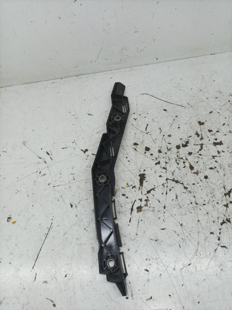 Крепление бампера переднего Citroen C4 Grand Picasso 1 поколение 2008, 2.0 л., RHJ (DW10BTED4), дизель, робот, минивэн, 9656671080 - фото №1