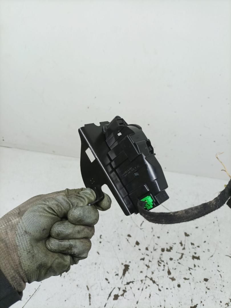 замок багажника Citroen C4 Grand Picasso 1 поколение 2008, 2.0 л., RHJ (DW10BTED4), дизель, робот, минивэн, 9660403680 - фото №1