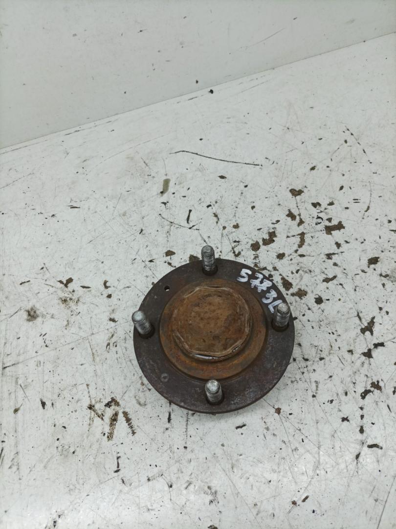 ступица задняя Mitsubishi Lancer 9 поколение 2004, 2.0 л., 4G94, бензин, МКПП, седан - фото №1