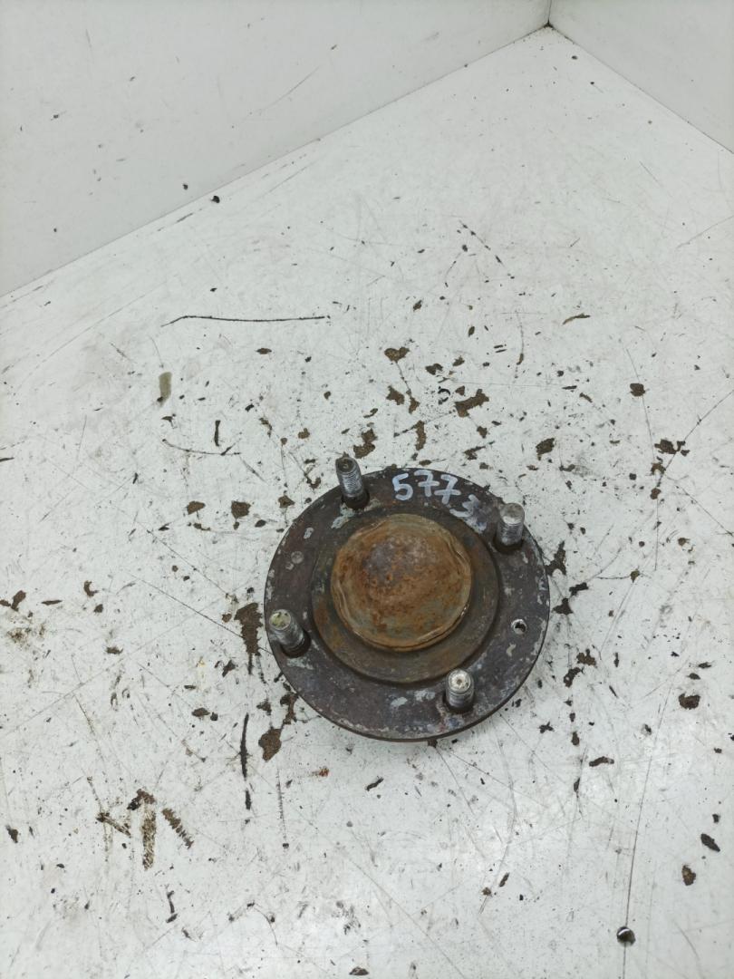 ступица задняя Mitsubishi Lancer 9 поколение 2004, 2.0 л., 4G94, бензин, МКПП, седан - фото №1