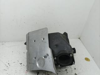 корпус воздушного фильтра Audi A4 B6 2002, 2.0 л., ALT, бензин, МКПП, седан, 06B133835BD, 06B133837A