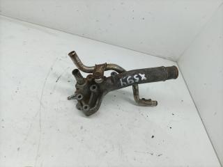 фланец (тройник) системы охлаждения Toyota Avensis 1 поколение (T220) 1999, 2.0 л., TD, 2C-TE, дизель, МКПП, универсал