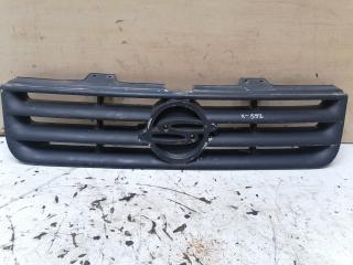 решетка радиатора SsangYong Musso 1 поколение 1998, 2.9 л., MB-OM 662, дизель, МКПП, внедорожник 5 дв.