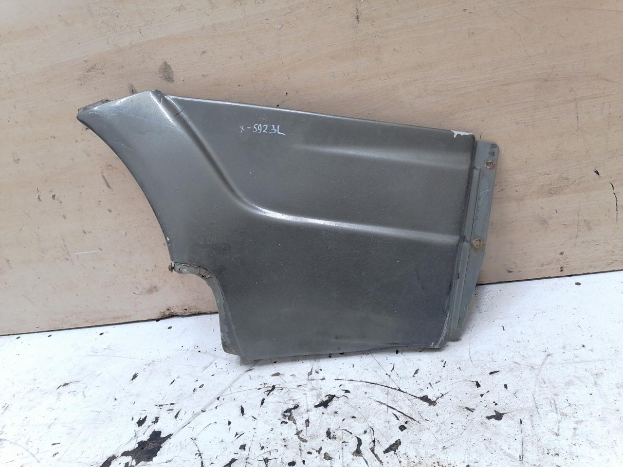 молдинг крыла SsangYong Musso 1 поколение 1998, 2.9 л., MB-OM 662, дизель, МКПП, внедорожник 5 дв. - фото №1