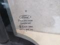 стекло двери передней правой Ford Transit 6 поколение 2003, 2.0 л., дизель, МКПП - фото №2