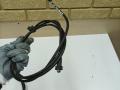 трос капота Volkswagen Golf 4 поколение 1999, 1.4 л., AKQ, бензин, МКПП, хетчбэк 5 дв., 1J1823531B - фото №5