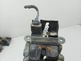 замок багажника Volkswagen Passat B6 2008, 2.0 л., CBAB, дизель, МКПП, универсал, полный привод, 1K6827505E