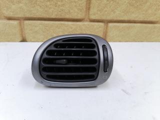 дефлектор обдува салона Peugeot 206 1 поколение [рестайлинг] 2005, 1.1 л., HFX (TU1A), бензин, МКПП, хетчбэк 3 дв.
