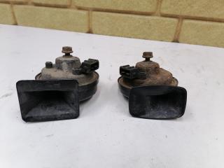 сигнал (клаксон) Audi A4 B5 1996, 1.8 л., ADR, бензин, МКПП, седан, 8D0951221A