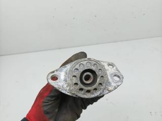 опора амортизатора верхняя (чашка) Volkswagen Bora 1 поколение 1998, 1.9 л., TDi, ALH, дизель, МКПП, седан