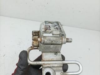 петля двери Volkswagen Bora 1 поколение 1998, 1.9 л., TDi, ALH, дизель, МКПП, седан, 4B0831412A