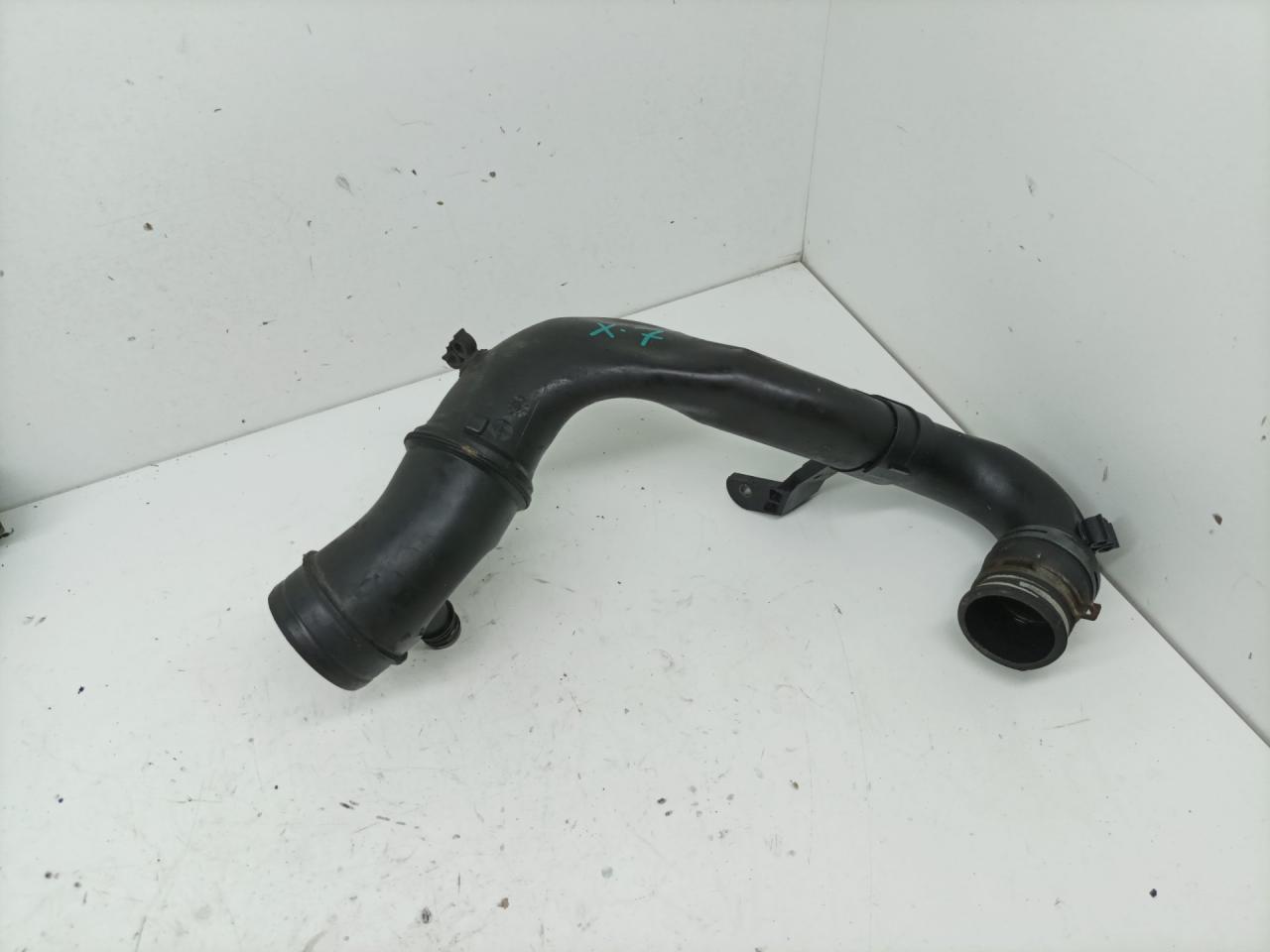 патрубок интеркулера Volkswagen Bora 1 поколение 1998, 1.9 л., TDi, ALH, дизель, МКПП, седан, PX0446037, 0100129654 - фото №1