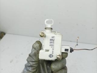 активатор замка багажника Audi A6 4B/C5 [рестайлинг] 2004, 2.5 л., BDG, дизель, МКПП, универсал, 3B0862159A, 3B0959701