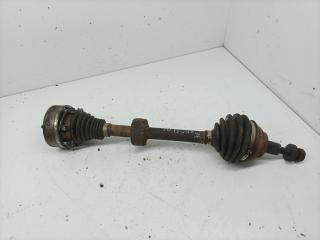 полуось передняя левая (приводной вал, ШРУС) Volkswagen Passat B6 2007, 1.9 л., BLS, дизель, МКПП, универсал