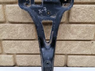 передняя панель крепления облицовки (телевизор) Volkswagen Bora 1 поколение 1998, 1.9 л., TDi, ALH, дизель, МКПП, седан, 1J0885569B