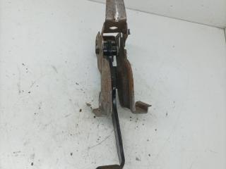 педаль тормоза Renault Logan 2 поколение [рестайлинг] 2019, 1.6 л., K7M 812, бензин, МКПП, седан