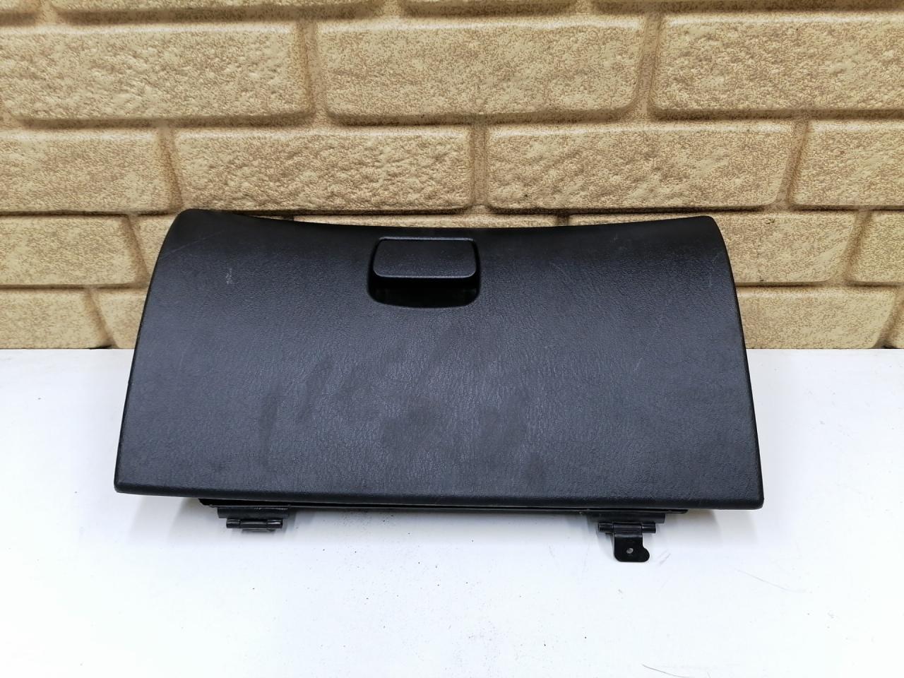 бардачок Hyundai H-1 Starex 1997, 2.5 л., D4BF, дизель, МКПП, микроавтобус, 845104A000 - фото №1